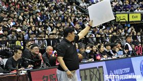 HBL光復高中教練陳定杰。（圖／記者劉家維攝影）