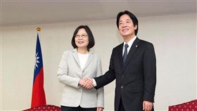 賴清德、蔡英文（圖／翻攝自蔡英文臉書）