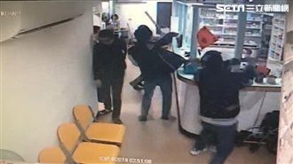 男率眾狠砸柯P學長診所　結果搞錯了