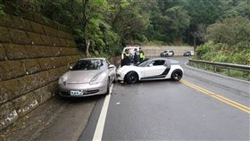 新北市，坪林，北宜公路，車禍，保時捷，賓士，過彎不慎