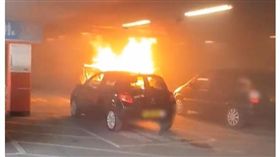 （圖／翻攝自Mirror）英國,超市,火燒車,世紀難題