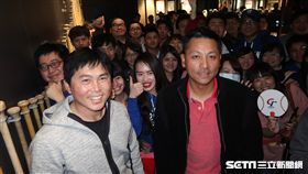 葉君璋、蔡仲南出席球迷會。（圖／記者王怡翔攝影）