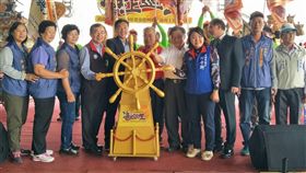 高雄林園靈帝殿海上巡境王爺會香高雄市林園區靈帝殿何府千歲海上巡境王爺會香活動將於23日熱鬧展開，今年活動首次將在夜間繞行屏東琉球鄉一圈，民政局與林園區公所18日歡迎民眾參與。（民政局提供）中央社記者陳朝福傳真　108年3月18日