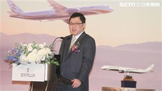 狂買空巴　張國煒：親自接回首架班機