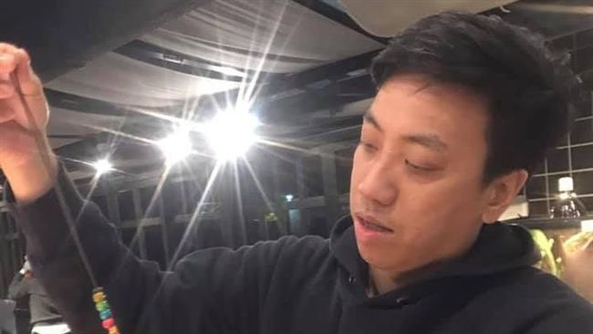 國會助理KTV撩裙　摸女記者胸臀