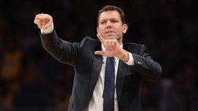 NBA／神鱒肥約太誘人！華總笑說…
NBA,洛杉磯湖人,Luke Walton
翻攝自推特