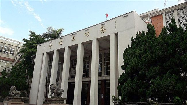 水準在哪？竹市副議長開會怒譙三字經