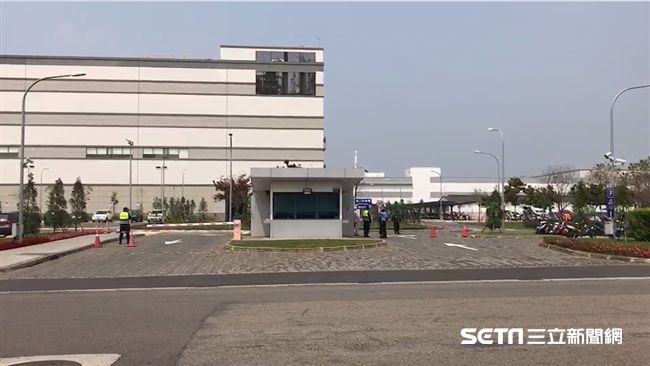 美光台中后里廠區發生工安意外,1名外包廠商疑因觸摸機台遭電擊。(圖/資料照)