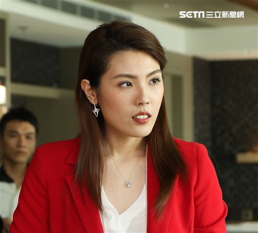 知識型網紅理科太太陳映彤出席珠寶代言活動。（記者林士傑/攝影）