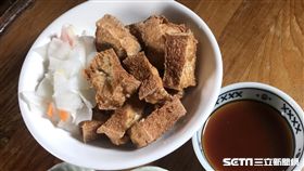 主持人直擊客人