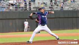 桃猿先發投手王溢正。（圖／記者林士傑攝影）