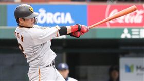 陽岱鋼敲出全壘打。（圖／翻攝自巨人推特）