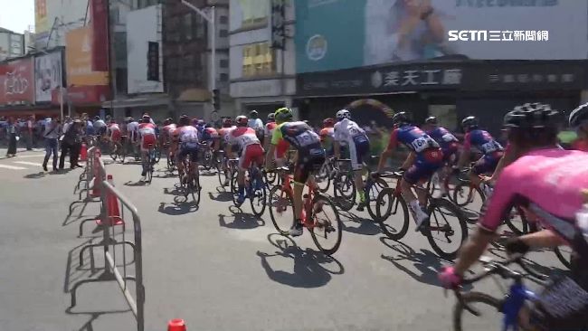 國際自由車環台賽　苗縣組創意加油隊