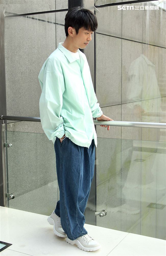 張棟樑專訪。（記者邱榮吉/攝影）