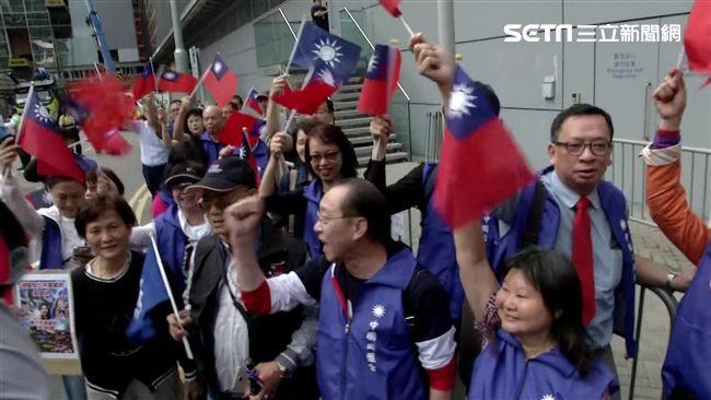 韓國瑜支持台獨？香港華僑舉動網嚇瘋