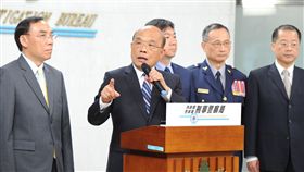 行政院長蘇貞昌22日上午視導刑事局「安居緝毒專案」成果展示。（圖／行政院提供）