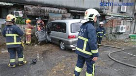 新北市，土城，休旅車，入錯檔位，失控