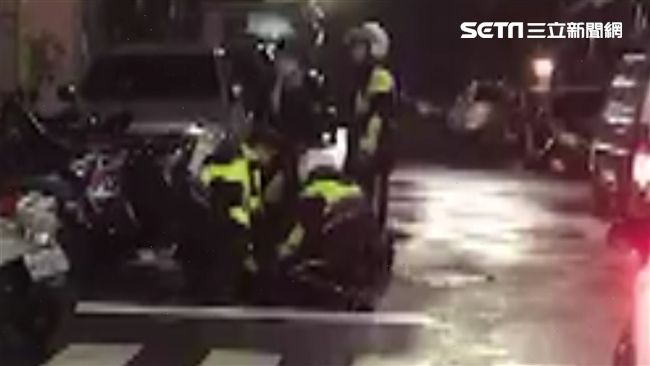 替外甥助陣帶甩棍　莽舅誤襲警遭法辦