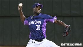 桃猿隊新洋投李茲。（資料照／記者林士傑攝影）