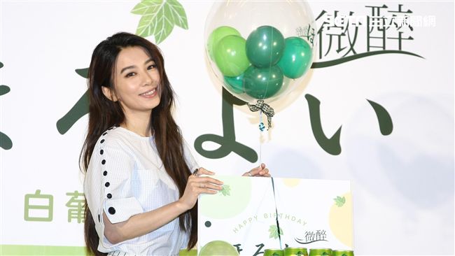 Hebe「微醺」當老闆　今年難發片