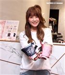 解婕翎JOLY揪拎特調飲品專賣店引爆永康街。（記者邱榮吉/攝影）