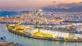 IG最夯打卡地！越南芽莊必去「蠶島」夢幻沙灘離島遊