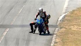 哥斯大黎加,摩托車錦標賽,賽車手,禁賽。翻攝自CRF Motors粉專