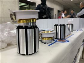 刑事局,安非他命,毒品危害防制條例,空運,燈具,嵌燈。呂品逸攝