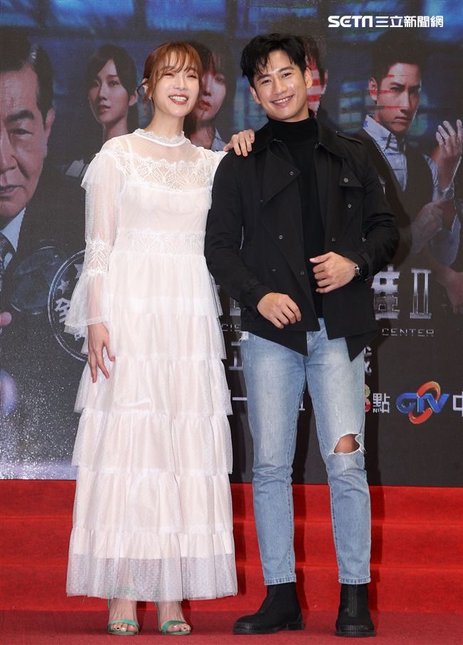 「C.S.I.C.鑑識英雄II正義之戰」演員蔡淑臻、周孝安。（記者邱榮吉/攝影）