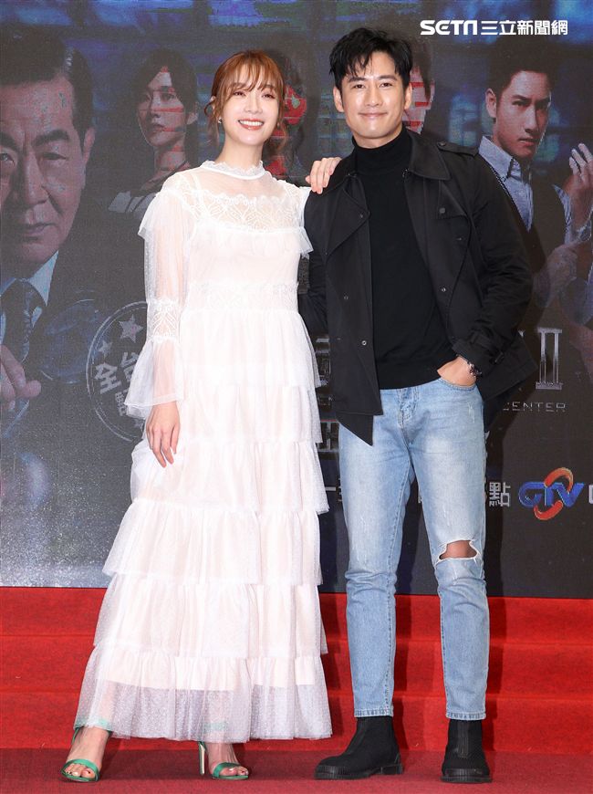 「C.S.I.C.鑑識英雄II正義之戰」演員蔡淑臻、周孝安。（記者邱榮吉/攝影）