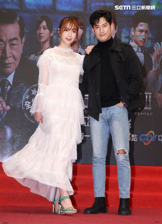 「C.S.I.C.鑑識英雄II正義之戰」演員蔡淑臻、周孝安。（記者邱榮吉/攝影）