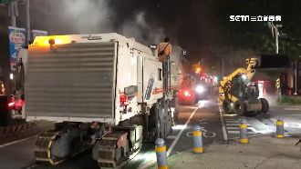 半夜刨路施工吵翻天　住戶氣炸理論！