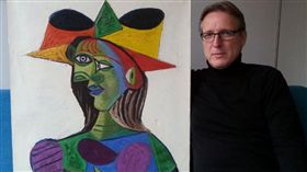 畢卡索名畫「寶拉瑪爾的畫像」（圖／翻攝自推特）
https://twitter.com/brand_arthur