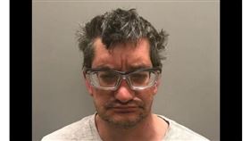 性侵3周大女嬰自拍收藏…戀童癖遭重判260年　當庭嚇昏
圖翻攝自普羅維登斯日報