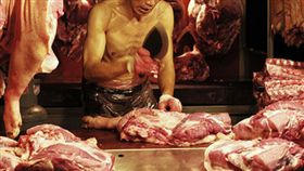 豬肉攤,屠夫,市場,賣肉（圖／攝影者alainechu, Flickr CC License） https://goo.gl/x1aggc