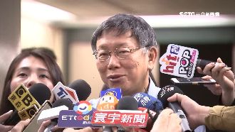 施政滿意度低於總統民調！柯文哲神解