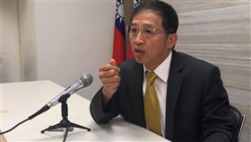 國保首期保費補繳將截止　衛福部籲民眾儘速繳費國民年金保險上路10年，首期保費補繳期限4月1日截止，衛福部社會保險司27日舉行記者會，司長商東福呼籲民眾儘速繳費，以免權益受損。中央社記者張茗喧攝  108年3月27日