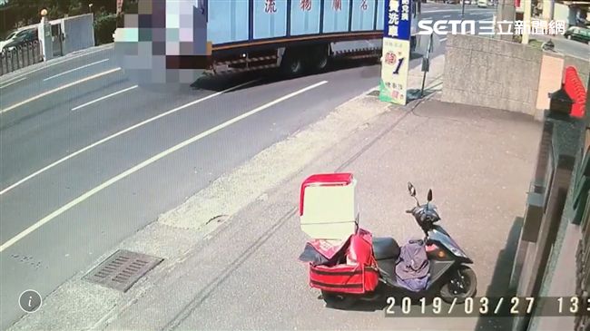 女士官遭輾爆頭影像曝！又是酒駕害命