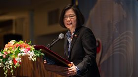 蔡英文總統當地時間26日晚間在夏威夷舉行僑宴。（圖／總統府提供）