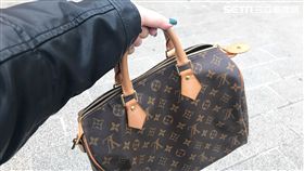 名牌包，LV，拜金女