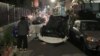 酒駕狂飆撞18車　男囂張嗆：看X小