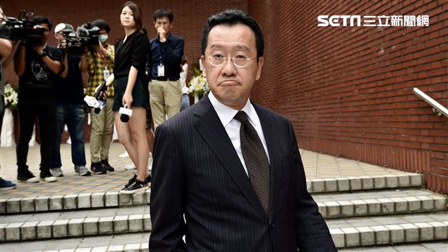 籲壽險業少發現金股利　顧立雄好無奈