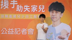 光良回想當時狀況心有餘悸。（圖／星娛音樂提供）