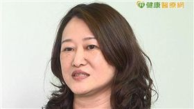 業者建議在日常保養習慣除每天一杯溫開水也建議保持良好的排便順暢