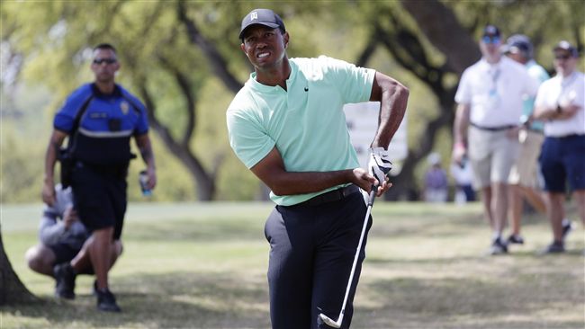 高球／伍茲第2仗敗陣　晉級得靠人幫