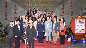 2019智慧城市展26日開跑，吸引超過42個國家或地區、近1700名國際人士與會，其中9國城市首長28日特別前往參訪台北市警察局。（台北市警察局提供）中央社記者黃麗芸傳真　108年3月28日