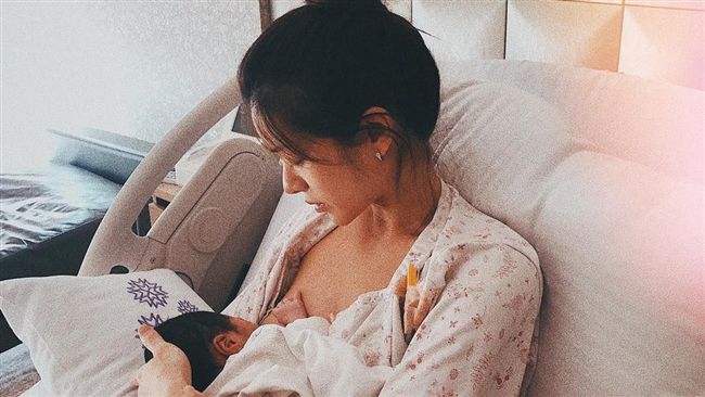 彭于晏舊愛生了！親餵母乳畫面逼哭人