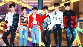 韓國JYP娛樂旗下最「幼齒」嘻哈男團BOY STORY。（圖／環球唱片）