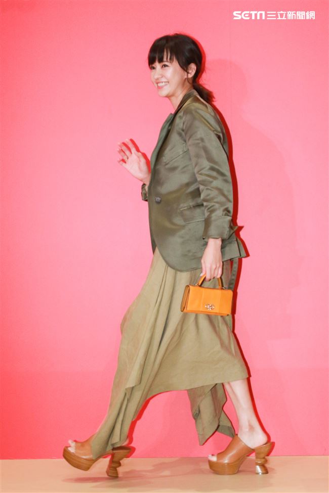 義大利精品品牌Salvatore Ferragamo開幕記者會，藝人陳意涵。（記者林士傑/攝影）