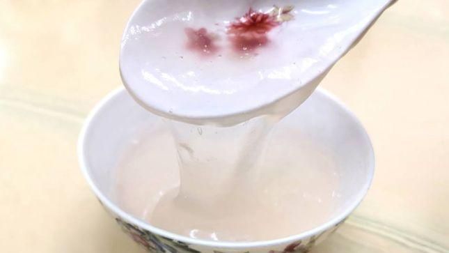 透明黏稠古早味甜品　勾網友滿滿回憶